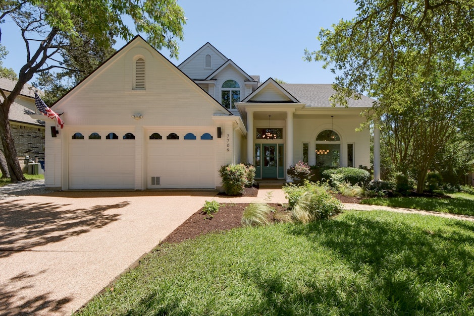 7709 Jester Blvd, Austin, TX 78750, Presented by Monica Blackburn, Blairfield Realty. Powered by